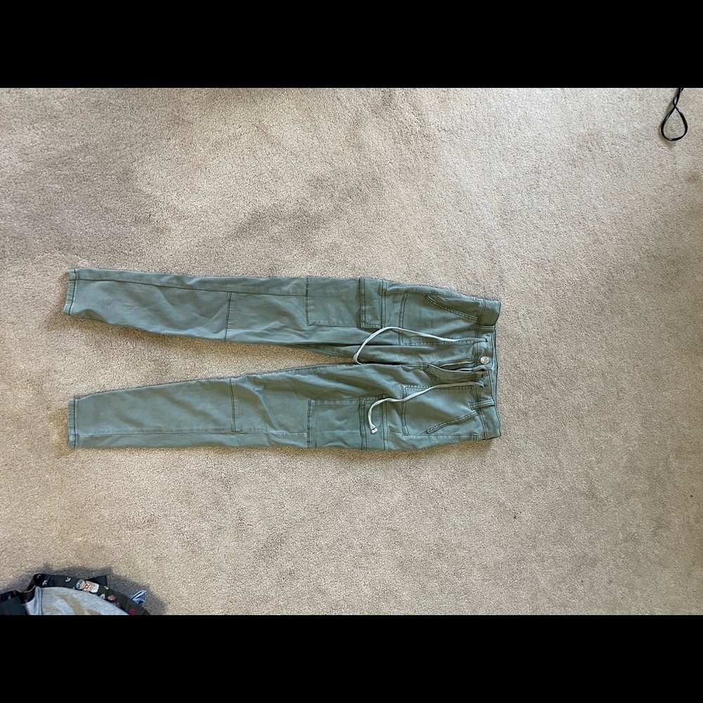 Green American Eagle skinny jeans